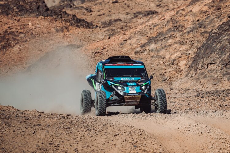 Azar apanhou Ricardo Porém na última etapa do Dakar