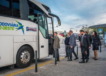 OesteCim aprova aquisição de uma quota de 51% da Rodoviária do Oeste