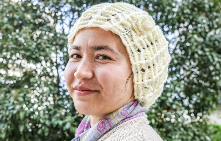 Contadores. Marwa traz a tribo hazara na voz e uma história na alma