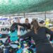 “É tudo a um euro”. Mais barato e mais escolha. Na feira de Leiria há de tudo, só faltam mais clientes