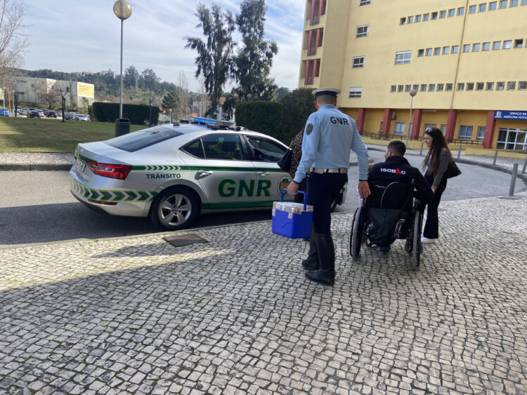 Superguerreiros da Guarda transportam órgãos para salvar vidas