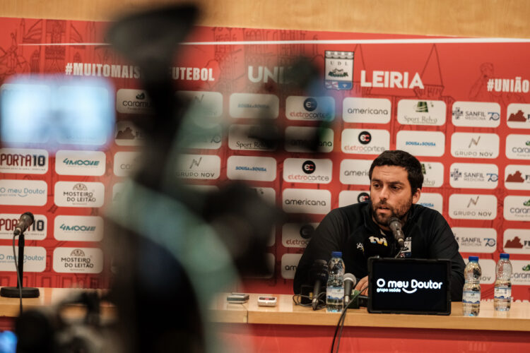 “Ao fim e ao cabo, são 11 contra 11, uma bola, um árbitro e vamos jogar”