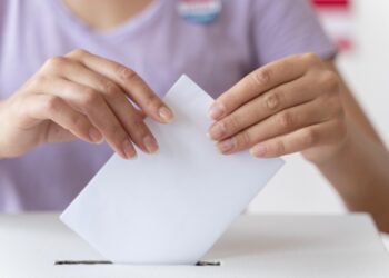Sabe quem são as pessoas em quem vai votar a 10 de Março e aquilo que propõem fazer em benefício do distrito?