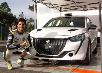 Rafael Cardeira quer conquistar o Campeonato de Portugal de Ralis ao volante de um Peugeot 208 Rally4
