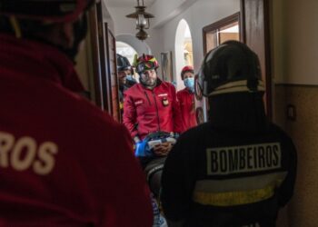Evacuação e treino em suporte básico de vida na Marinha Grande