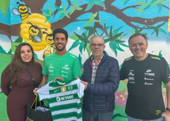 Rafael Cardeira protagoniza acção solidária no Algarve