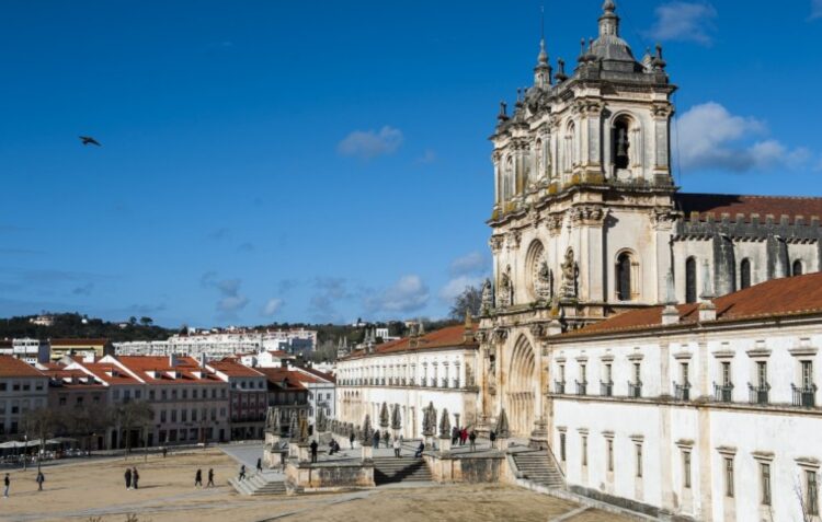 AD vence em Alcobaça com 36,46%