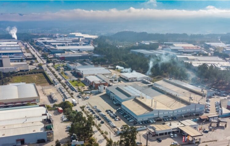 Aquisição de prédio rústico permite aumento da zona industrial Manuel da Mota