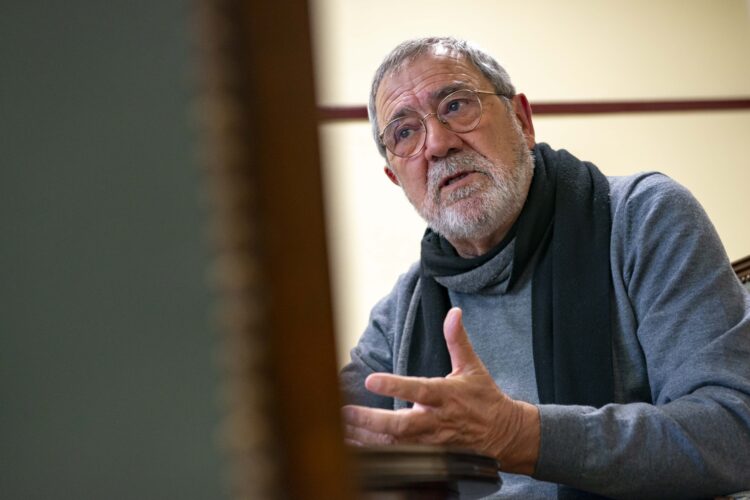 Domingos Fernandes: “Temos currículos enciclopédicos, que não fazem sentido”
