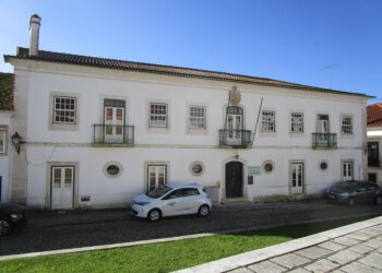Edifício dos Gorjões em risco de perder classificação devido a obras do passado