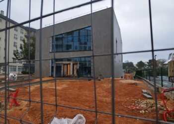 Rei dos Frangos abre novo restaurante Frangus em Fátima
