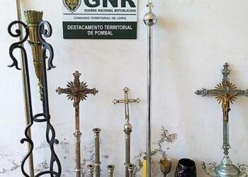 Denúncia leva GNR a recuperar artigos religiosos furtados