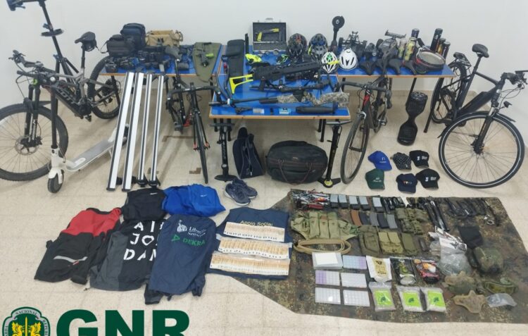 GNR de Fátima apanha homem que furtava material e colocava-o à venda na internet