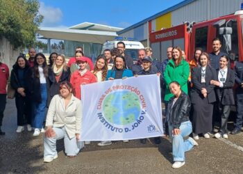 Alunos do 9.º ano dinamizam Clube Protecção Civil do Instituto D. João V