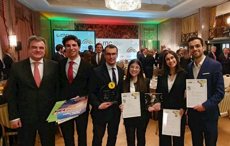 Jovens de Ansião representam Portugal em competição na Índia