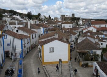 Direita regressa às vitórias em Óbidos