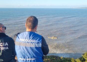 Encontrado corpo que pode ser de praticante de parapente desaparecida em São Martinho do Porto