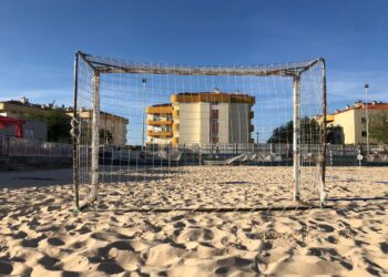 Académico de Leiria abre escolinha de andebol para criar bases de formação