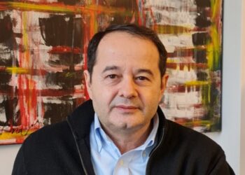 Câmara de Ourém renova contrato com  director artístico do Teatro Municipal
