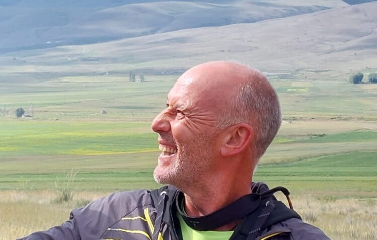 Há mais de 43 horas a correr, Luís Serafim enfrenta a maratona mais exigente do planeta