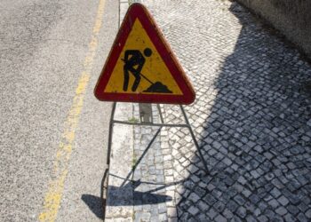 Trabalhos na estrada, entre Martingança e Pataias, a partir de quinta-feira