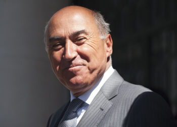 Teófilo Santos assume cargo de eurodeputado