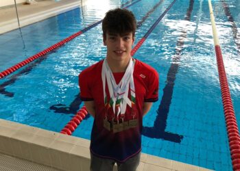 Atleta do Bairro dos Anjos sagra-se pentacampeão nacional em natação