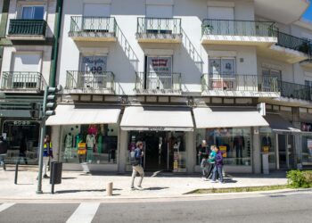 Voga marca 50 anos de história na moda de Leiria
