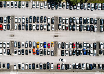 Em dez anos, mais 73 mil carros passaram a circular no distrito 
