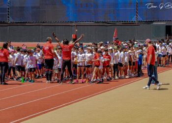 Torneio Mini-Craque juntou cerca de 300 crianças no estádio de Leiria