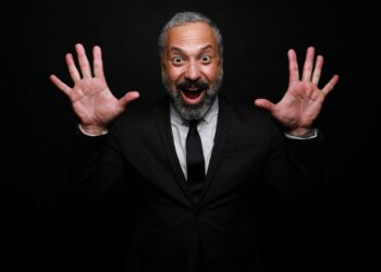 Ahmed Ahmed: Netflix, Tonight Show, Hollywood e agora Leiria