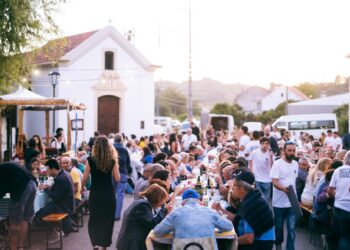 Nascentes. Já é público o cartaz do festival das Fontes