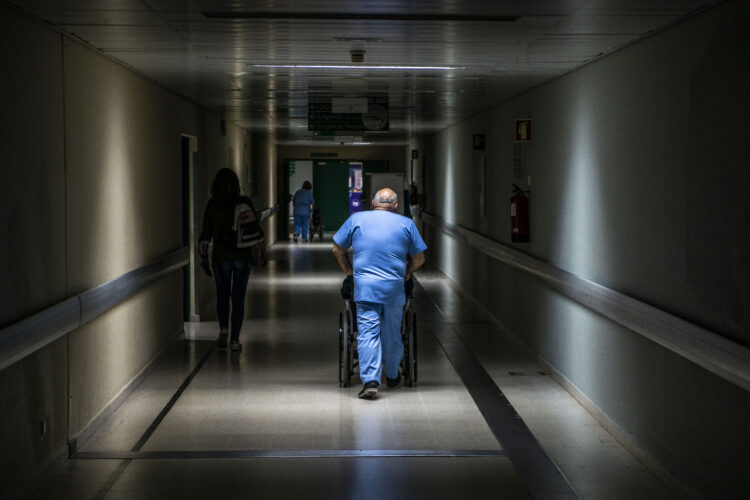 Governo vai criar Unidades de Saúde Familiares de pequena dimensão