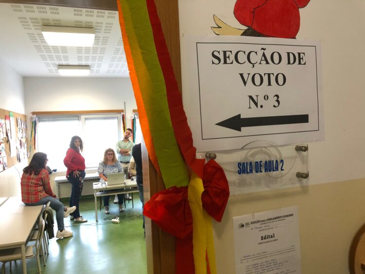 Problemas técnicos dificultam votação em Pedrógão Grande