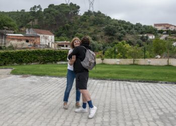 Festival Nascentes. Na aldeia curiosa e generosa, as casas, hortas e eiras recebem concertos que são o mundo inteiro na palma da mão