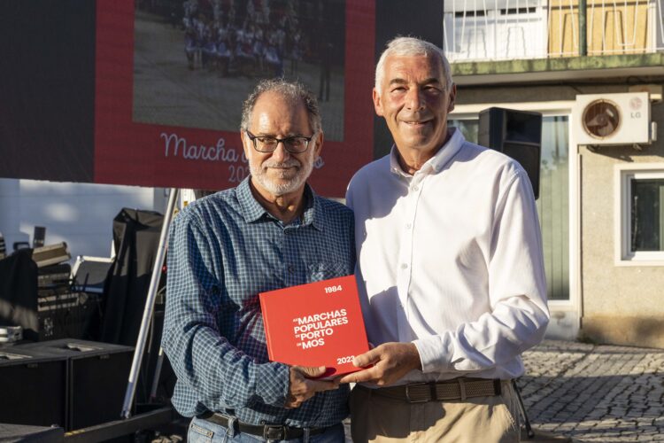 Porto de Mós: História das Marchas Populares documentada em livro