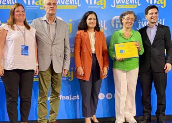 Caldas da Rainha recebe bandeira e selo de “Município Amigo da Juventude