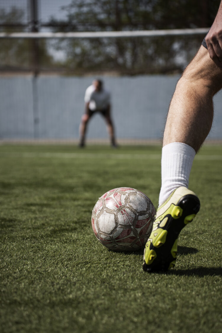 Clubes já preparam próxima época com os pés assentes na terra