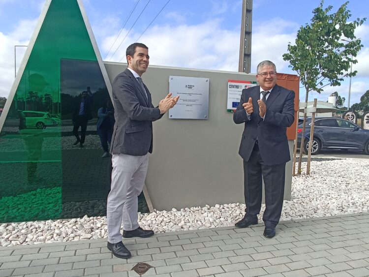 Porto de Mós inaugura “maior investimento da sua história” que abre caminho à criação de 300 postos de trabalho