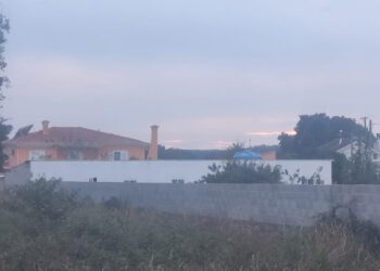 Câmara de Leiria embarga obras de ex-presidente de junta, mas este ignora decisão