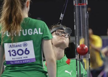 Vitória mantém viva a luta de Ana Sofia Costa para passar à eliminatória nos Paralímpicos