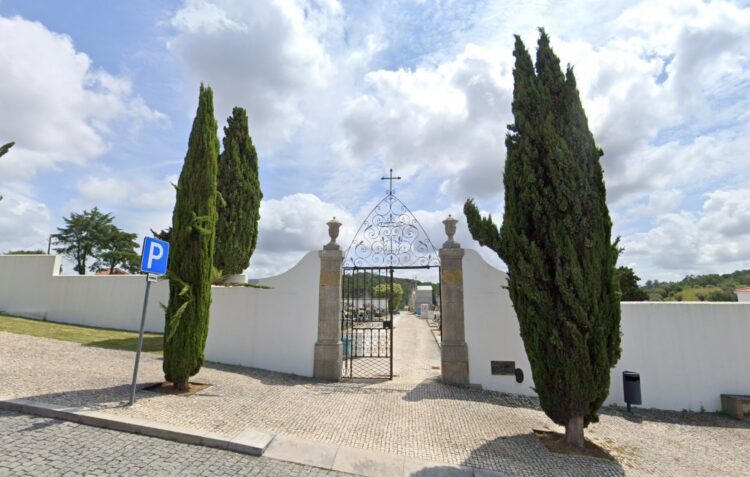 Por risco de saúde, cemitério de Pombal deixa de receber enterramentos
