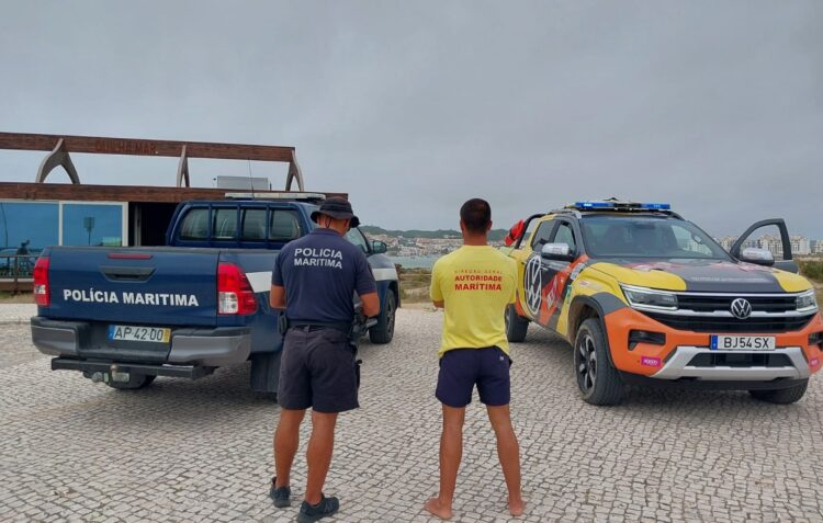 Corpo de homem aparece a boiar na baía de São Martinho do Porto