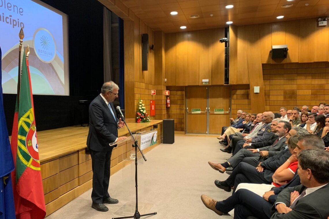 Raul Castro afirmou que o 14 de Agosto convida a "uma reflexão sobre a coragem, a determinação e a resiliência daqueles que lutaram pela liberdade"