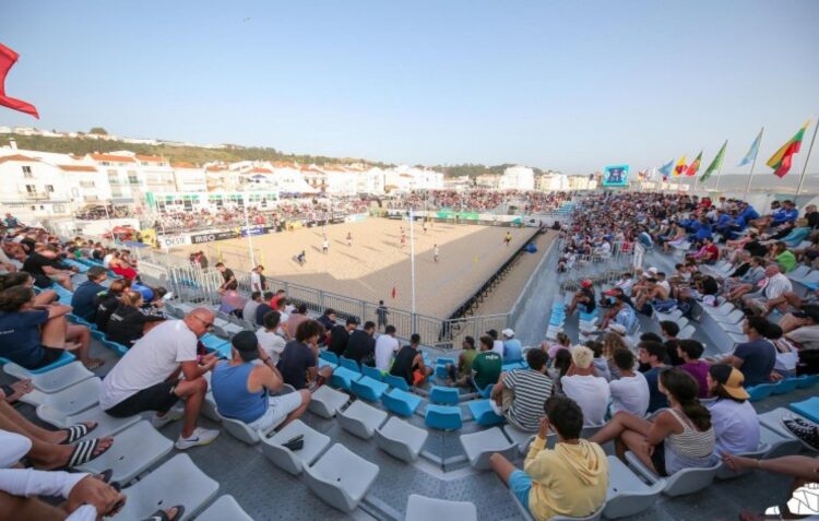Selecções de futebol de praia defrontam-se este fim-de-semana na Nazaré