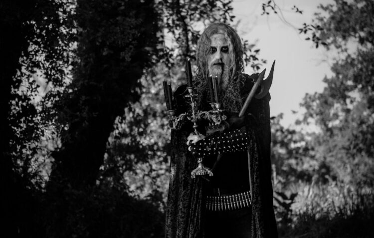 Velório. Extrema Unção para “arrepiar” os fãs do metal mais negro