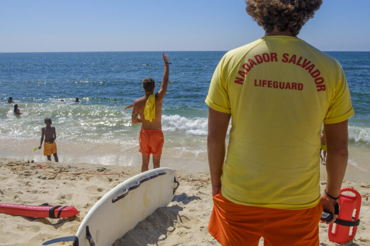 Reclamados melhores acessos a praias  de Alcobaça