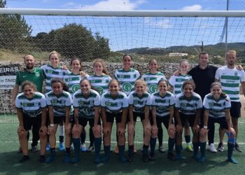 Leiria luta por uma causa e estreia-se no futebol feminino com duas equipas