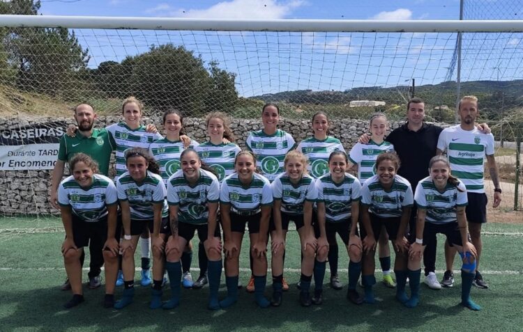 Leiria luta por uma causa e estreia-se no futebol feminino com duas equipas