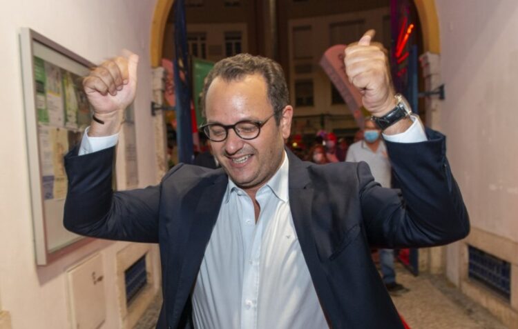 Gonçalo Lopes conquista Federação Distrital de Leiria do PS